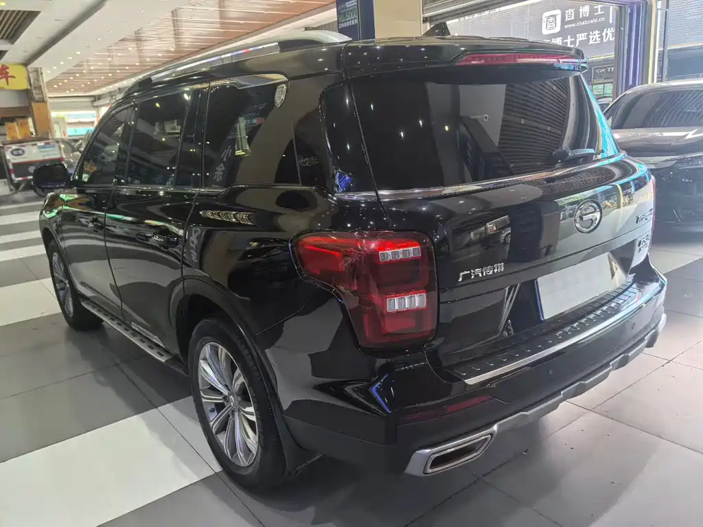 GAC Motor Trumpchi GS8 — фото 9