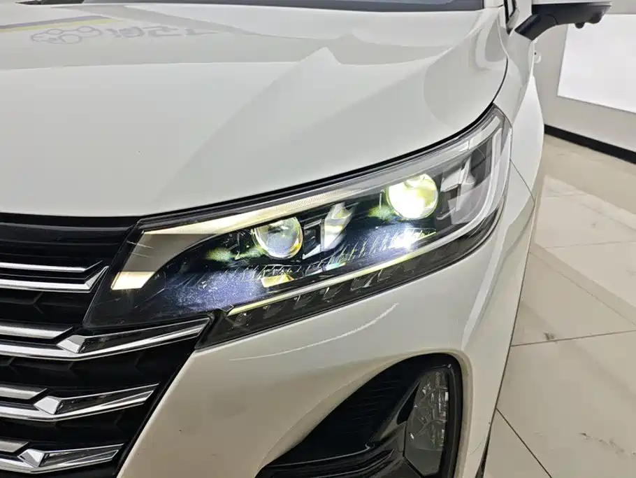 GAC Motor Trumpchi GS4 — фото 5