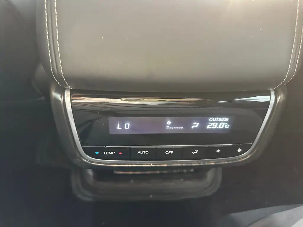 GAC Motor Trumpchi GS8 — фото 9