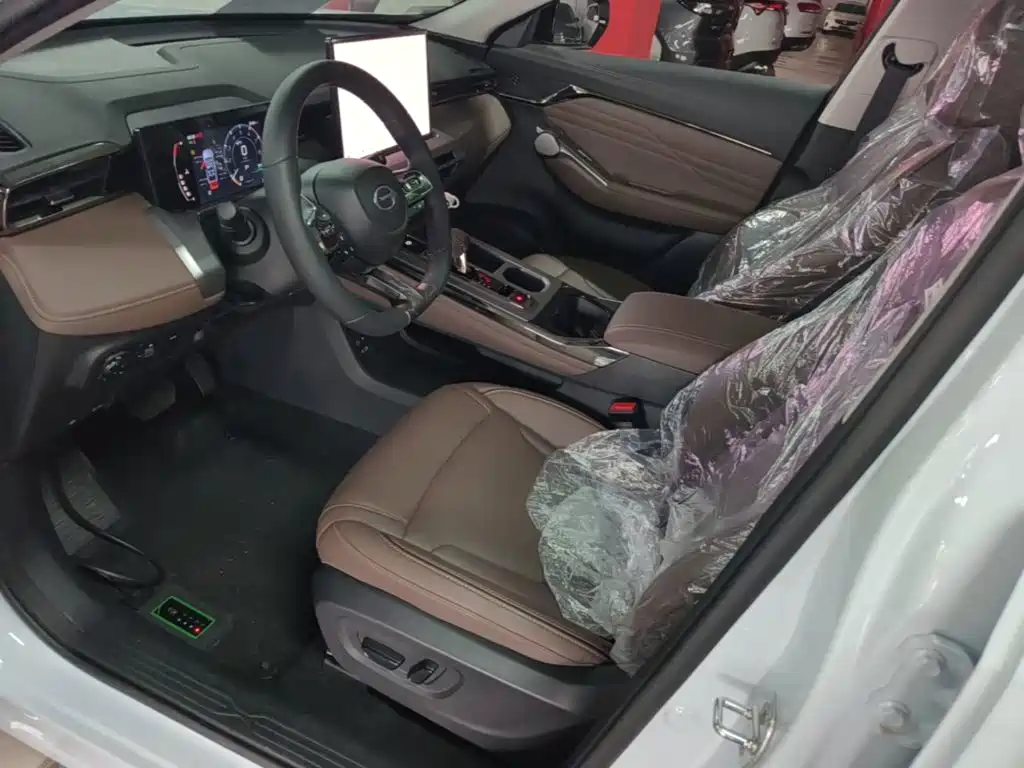 GAC Motor Trumpchi GS4 — фото 11