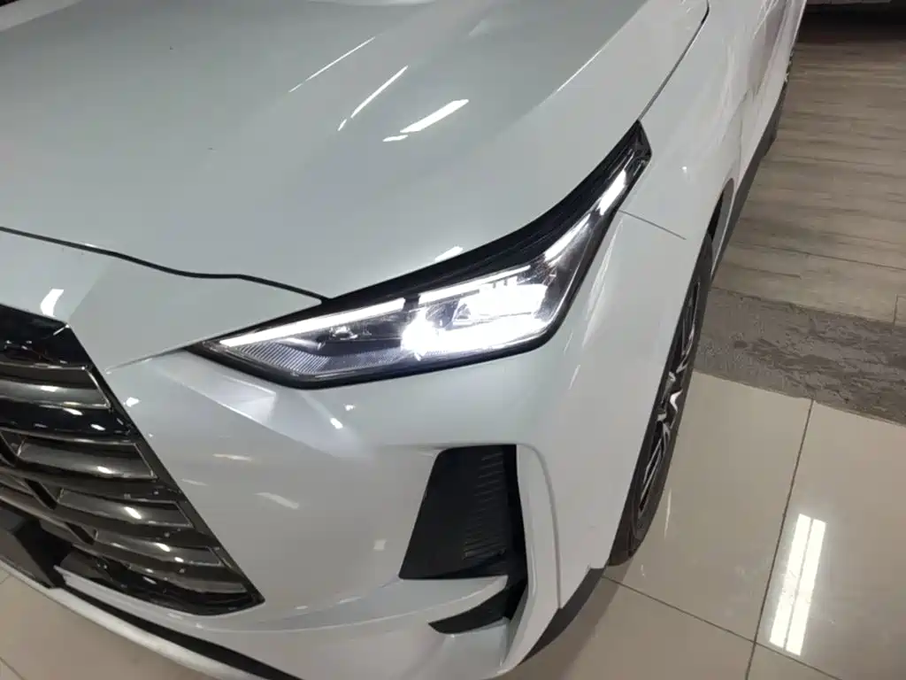 GAC Motor Trumpchi GS4 — фото 18
