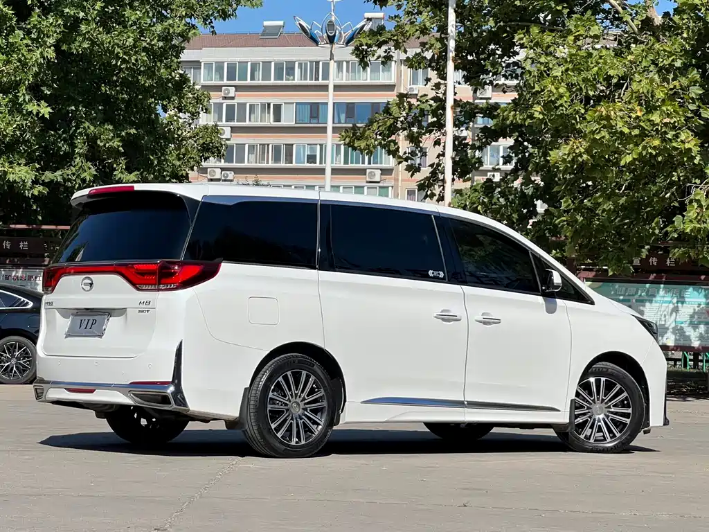 GAC Motor Trumpchi M8 — фото 5