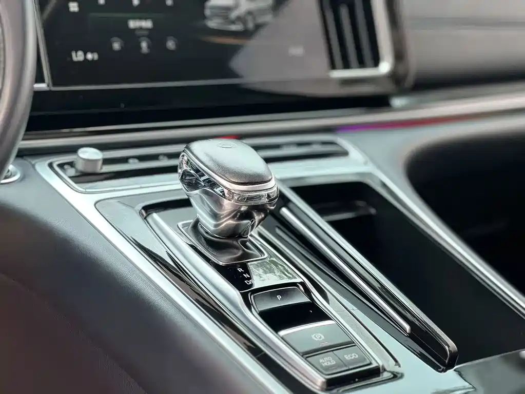 GAC Motor Trumpchi M8 — фото 17