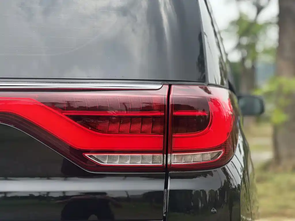 GAC Motor Trumpchi M8 — фото 23