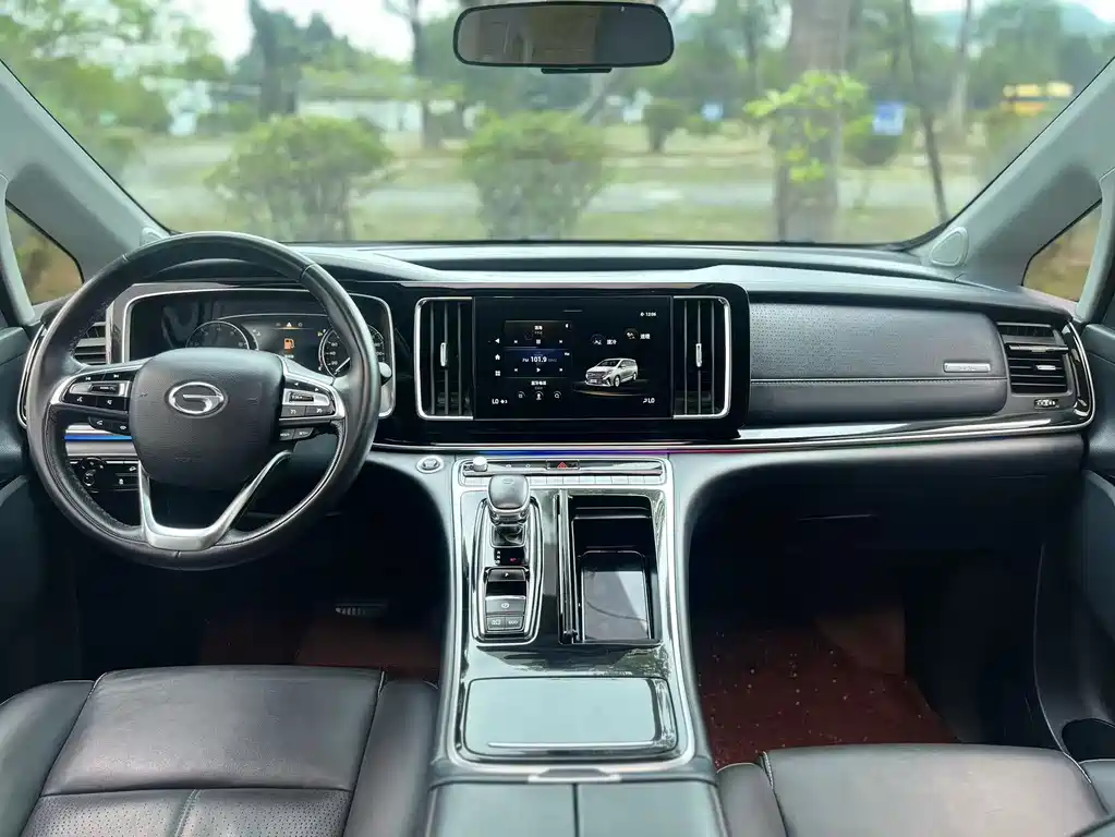 GAC Motor Trumpchi M8 — фото 9