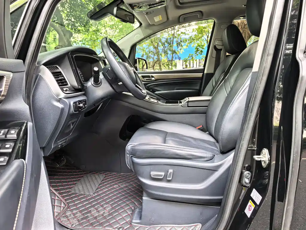 GAC Motor Trumpchi M8 — фото 8