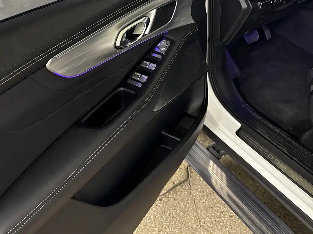 GAC Motor Trumpchi GS8 — фото 8