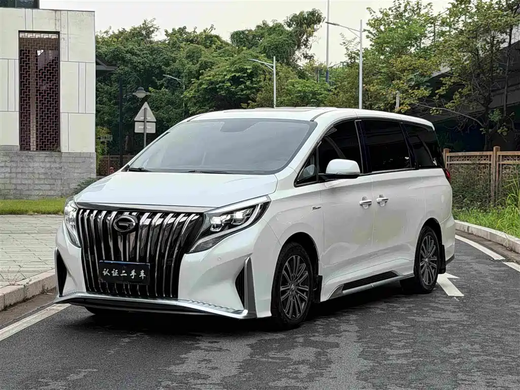 GAC Motor Trumpchi M8 — фото 2