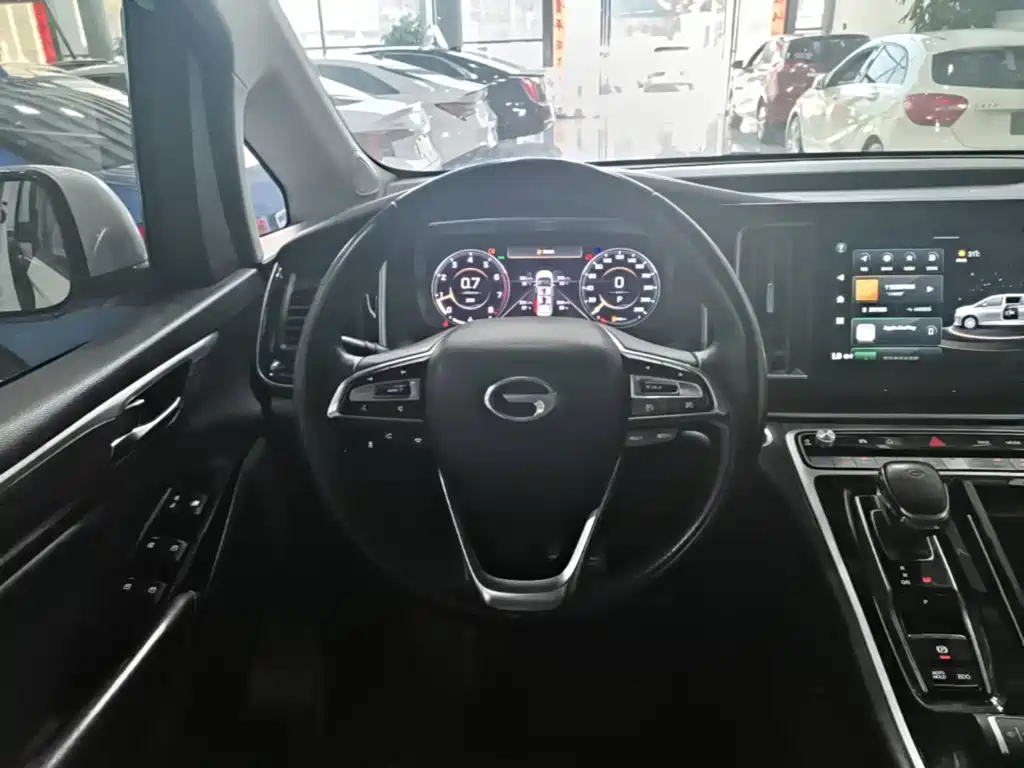 GAC Motor Trumpchi M8 — фото 11