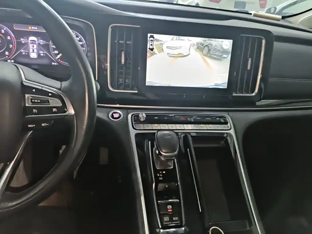 GAC Motor Trumpchi M8 — фото 13