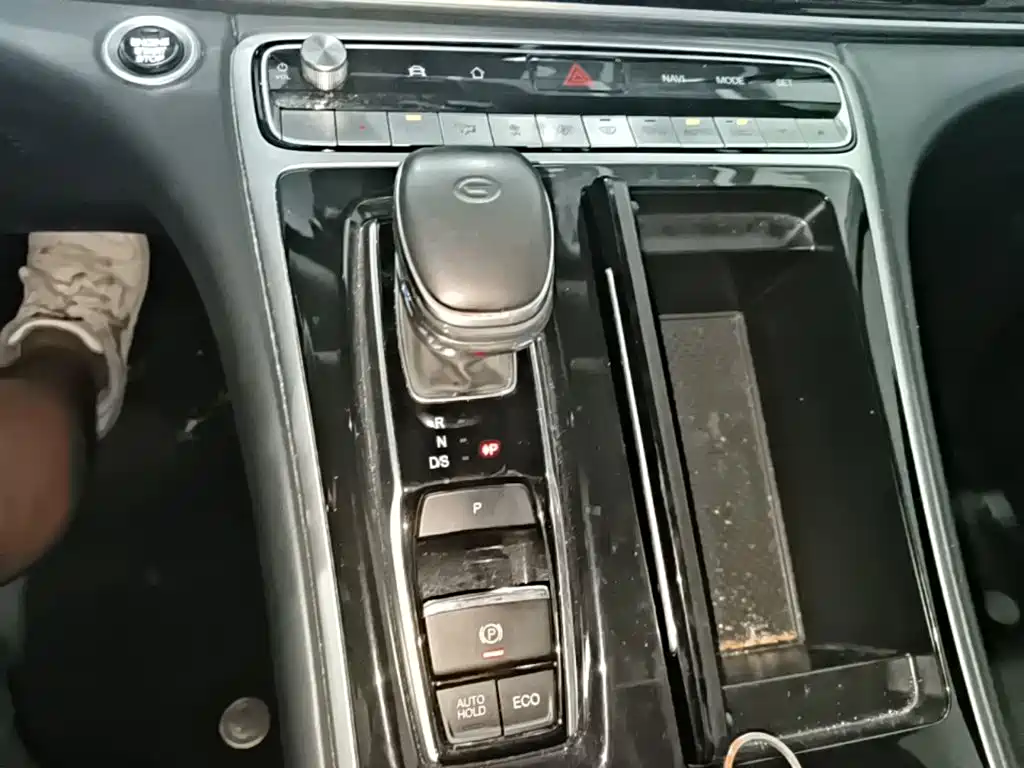 GAC Motor Trumpchi M8 — фото 14