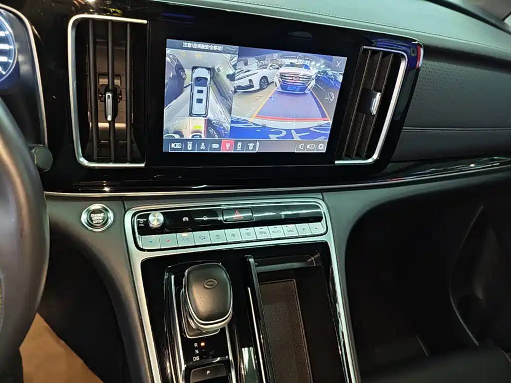 GAC Motor Trumpchi M8 — фото 13