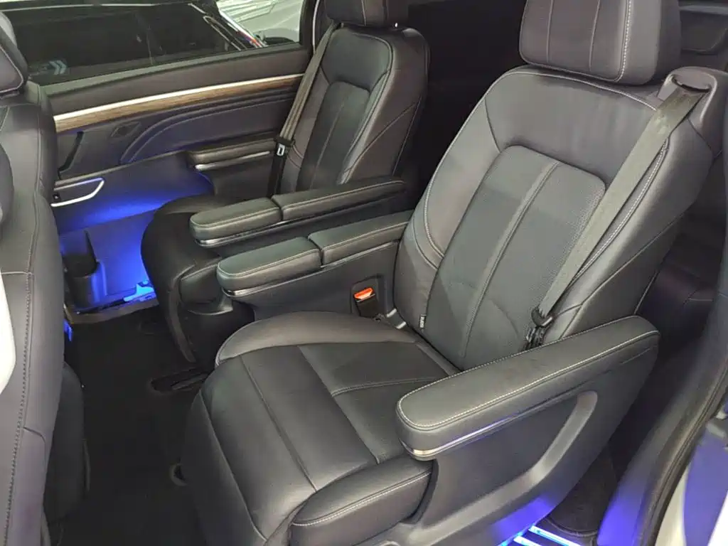 GAC Motor Trumpchi M8 — фото 17