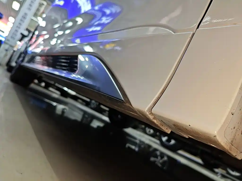 GAC Motor Trumpchi M8 — фото 21