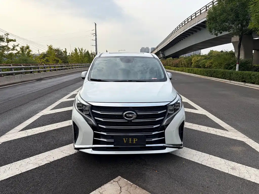 GAC Motor Trumpchi M8 — фото 2