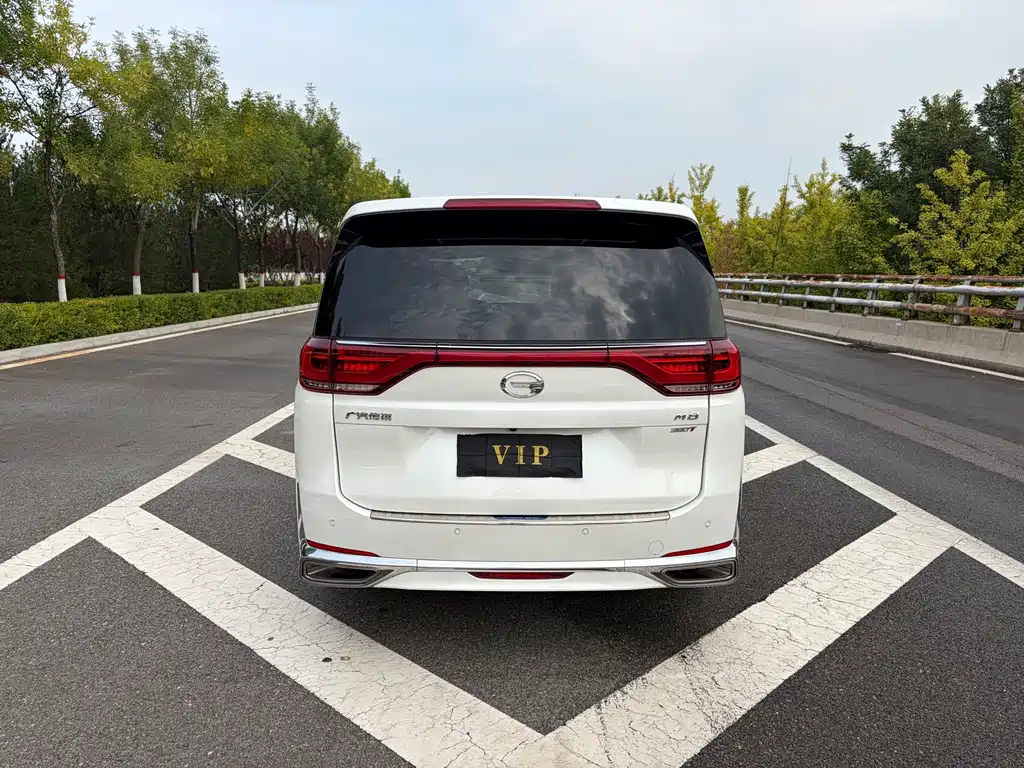 GAC Motor Trumpchi M8 — фото 8