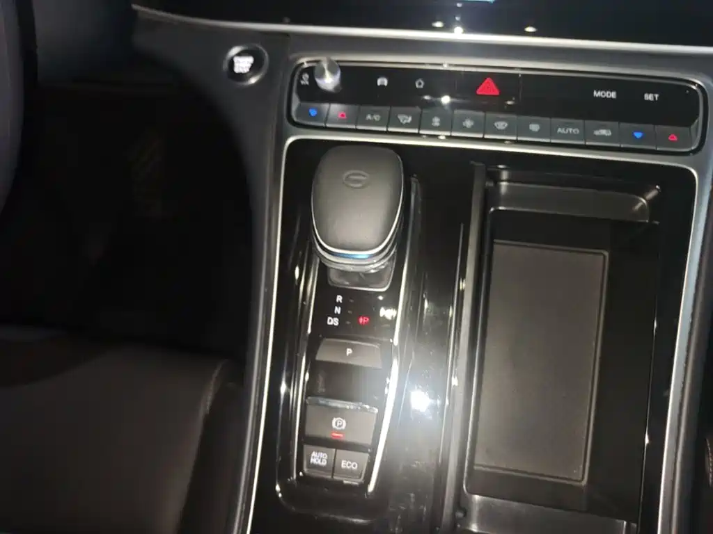 GAC Motor Trumpchi M8 — фото 14