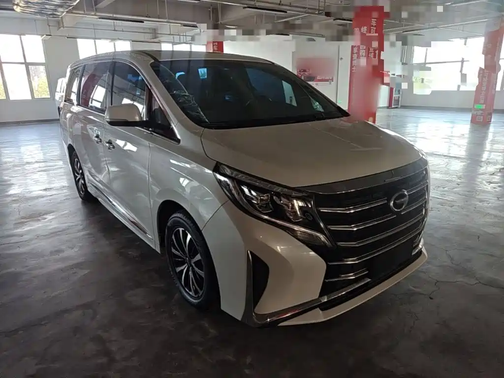 GAC Motor Trumpchi M8 — фото 4