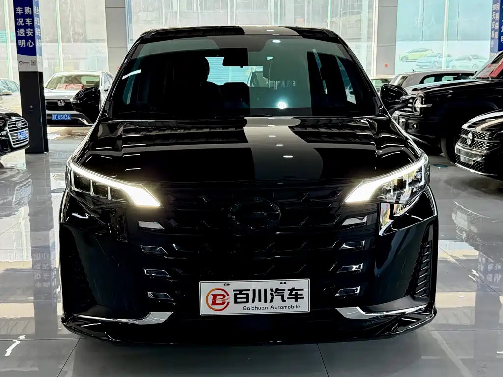 GAC Motor Trumpchi M6 — фото 2