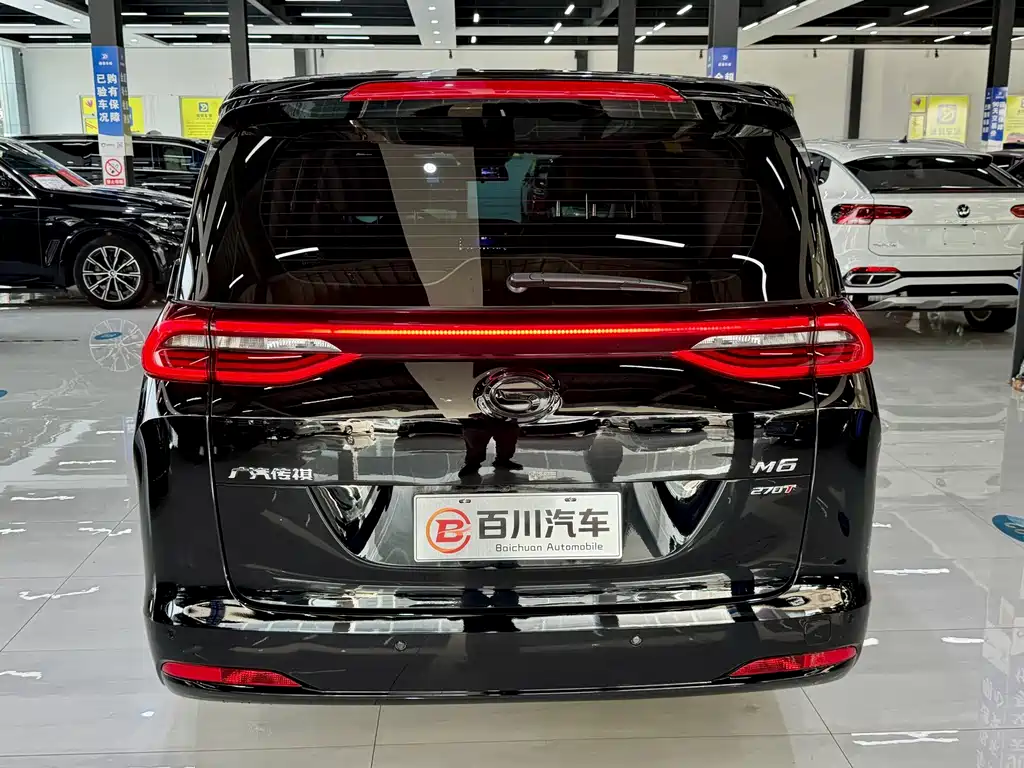 GAC Motor Trumpchi M6 — фото 10