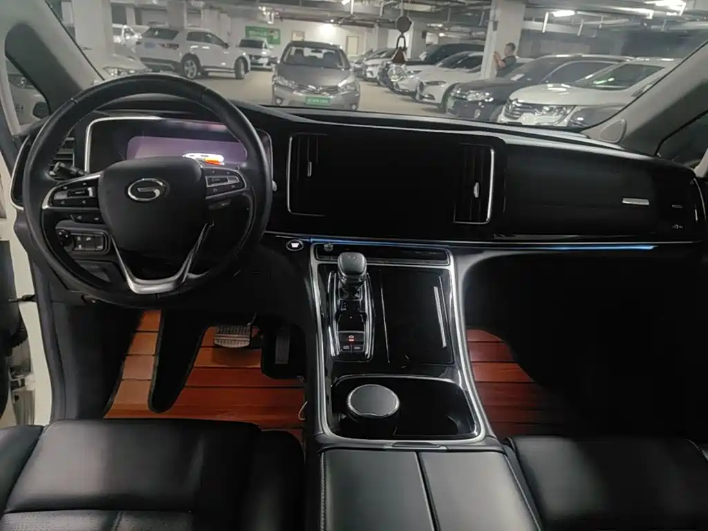 GAC Motor Trumpchi M8 — фото 11