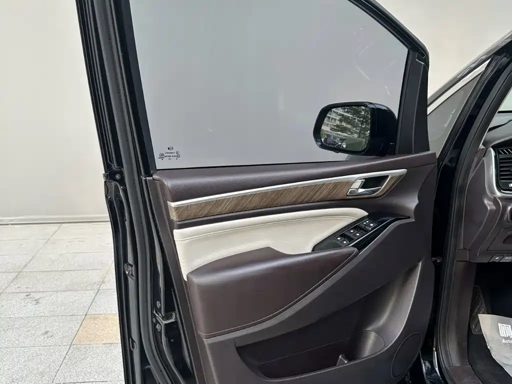 GAC Motor Trumpchi M8 — фото 13