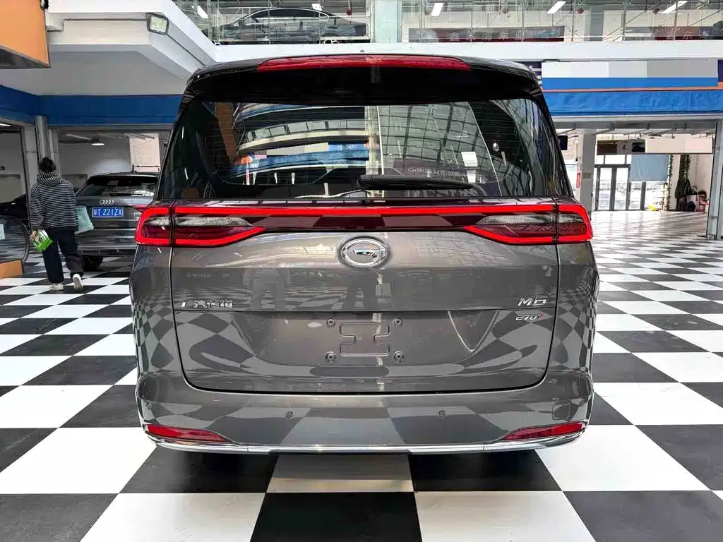 GAC Motor Trumpchi M6 — фото 20