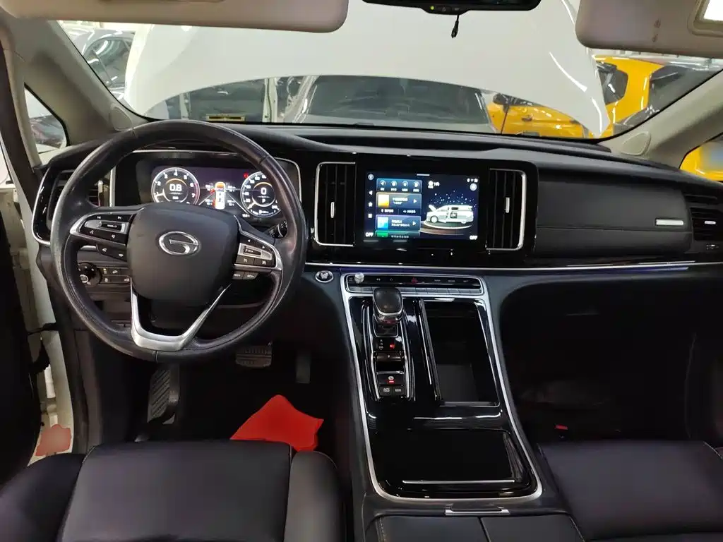 GAC Motor Trumpchi M8 — фото 6