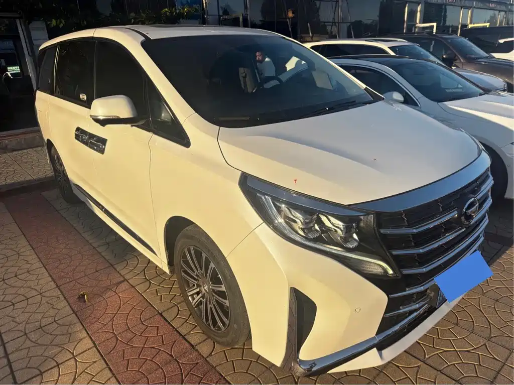 GAC Motor Trumpchi M8 — фото 3