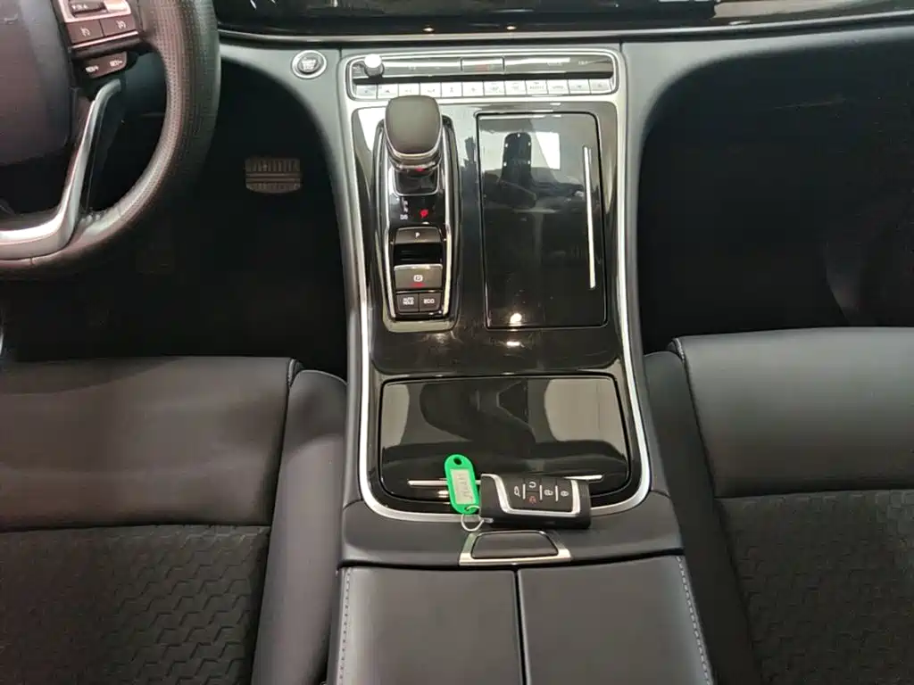 GAC Motor Trumpchi M8 — фото 14
