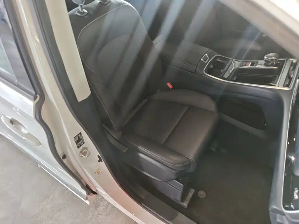 GAC Motor Trumpchi M8 — фото 25