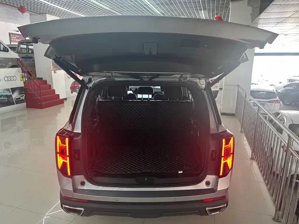GAC Motor Trumpchi GS8 — фото 10