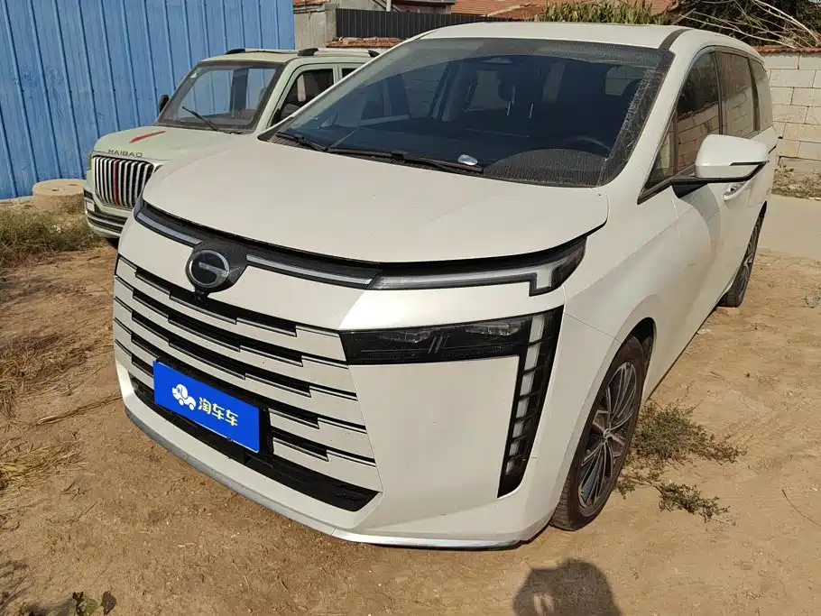 GAC Motor Trumpchi E8 — фото 2