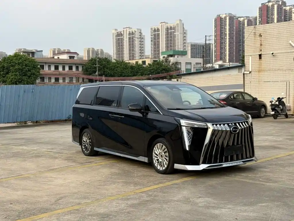 GAC Motor Trumpchi M8 — фото 3