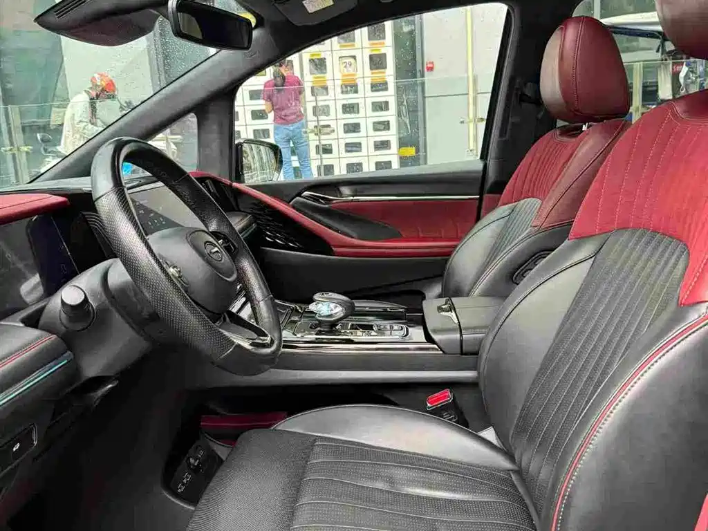 GAC Motor Trumpchi M8 — фото 9