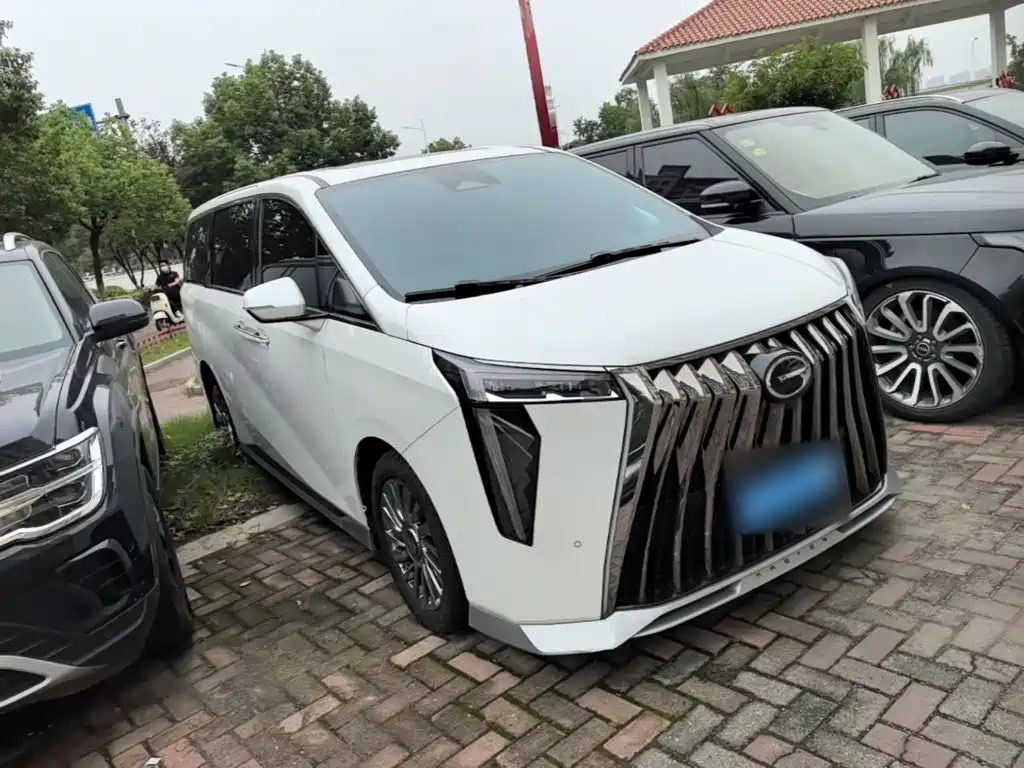 GAC Motor Trumpchi M8 — фото 4