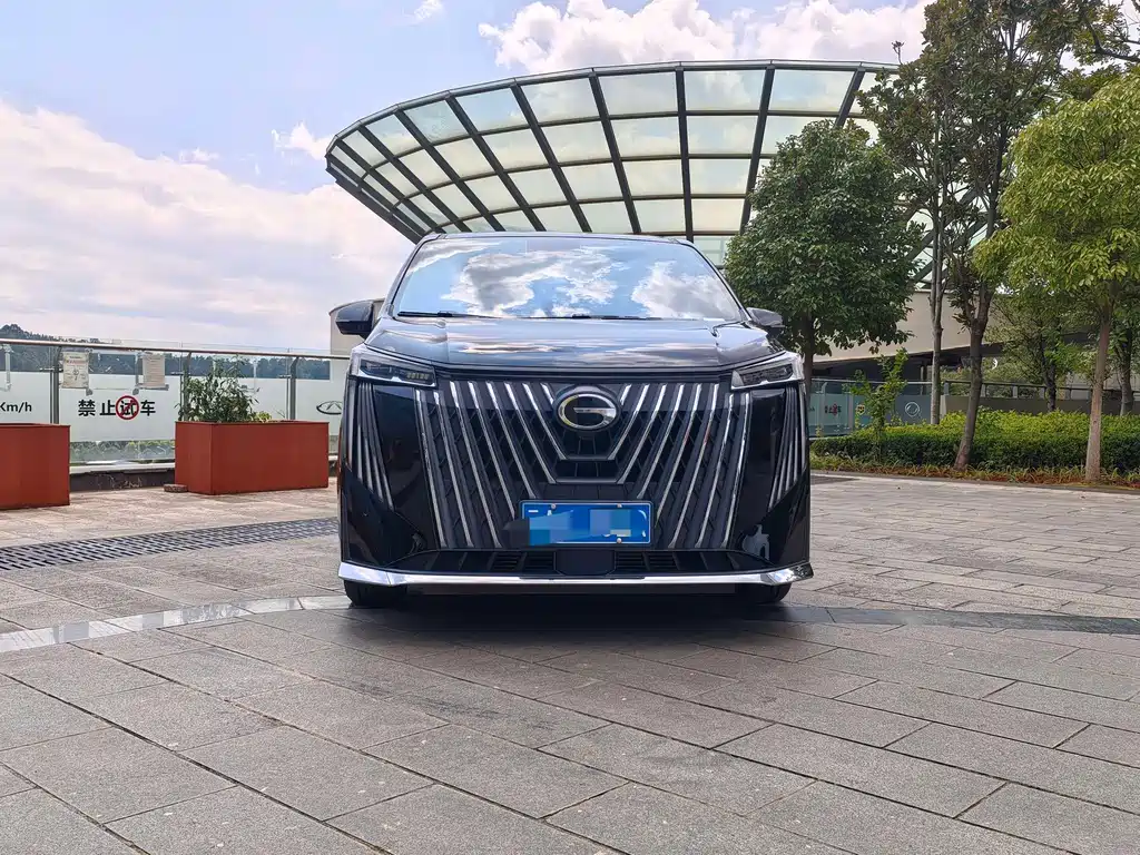 GAC Motor Trumpchi M8 — фото 2
