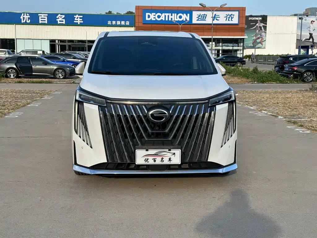 GAC Motor Trumpchi M8 — фото 2