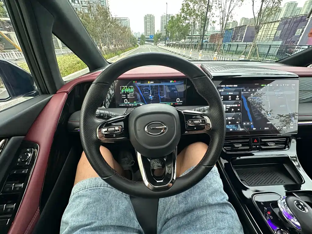 GAC Motor Trumpchi E9 — фото 11