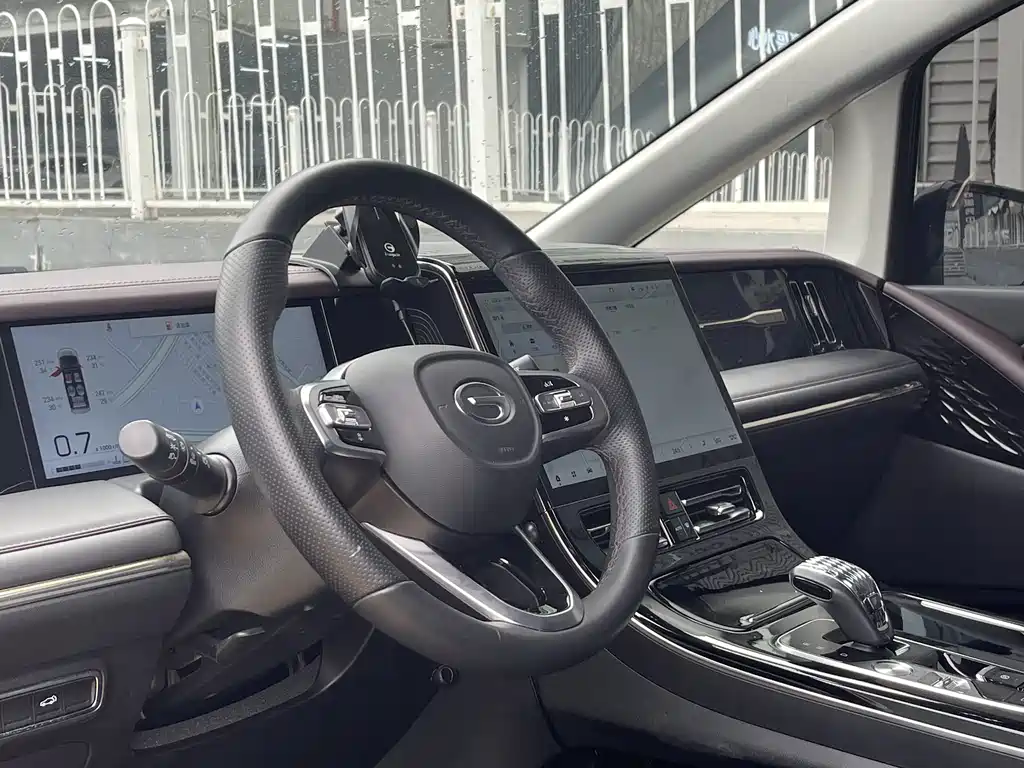 GAC Motor Trumpchi M8 — фото 11