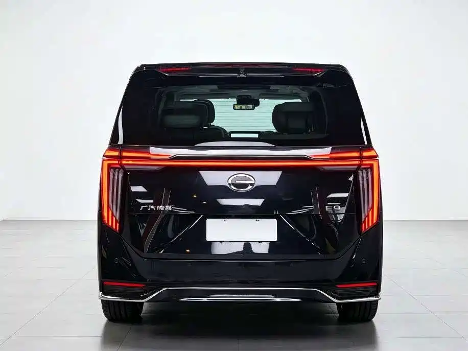 GAC Motor Trumpchi E9 — фото 11