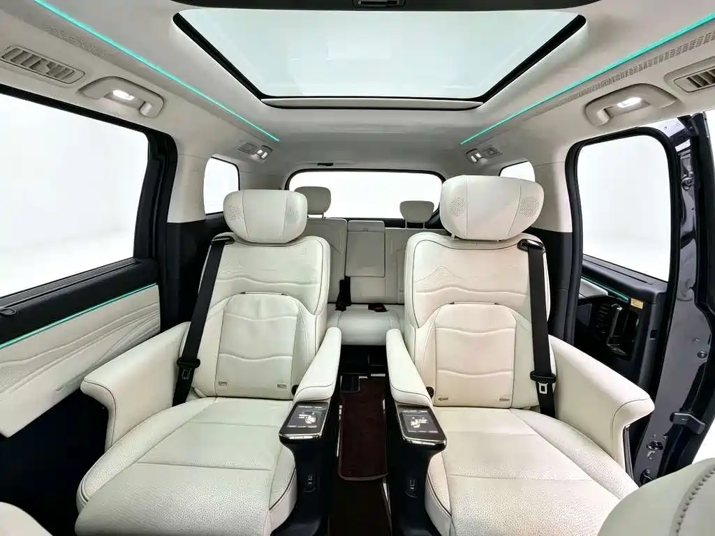 GAC Motor Trumpchi E9 — фото 4