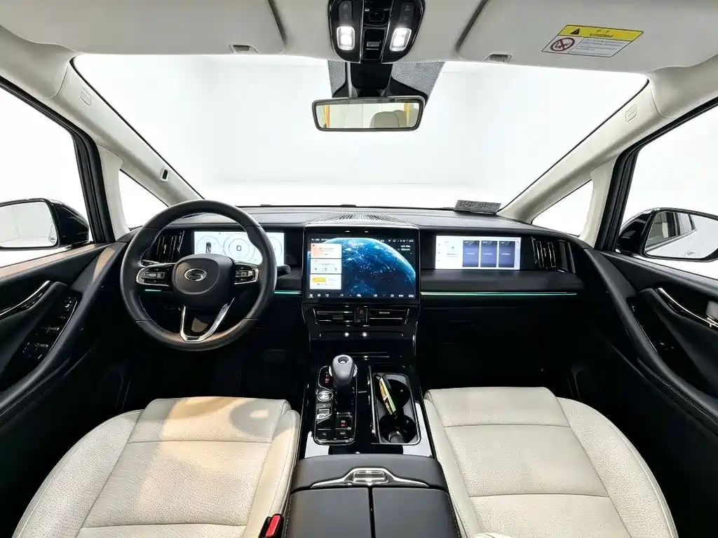 GAC Motor Trumpchi E9 — фото 8
