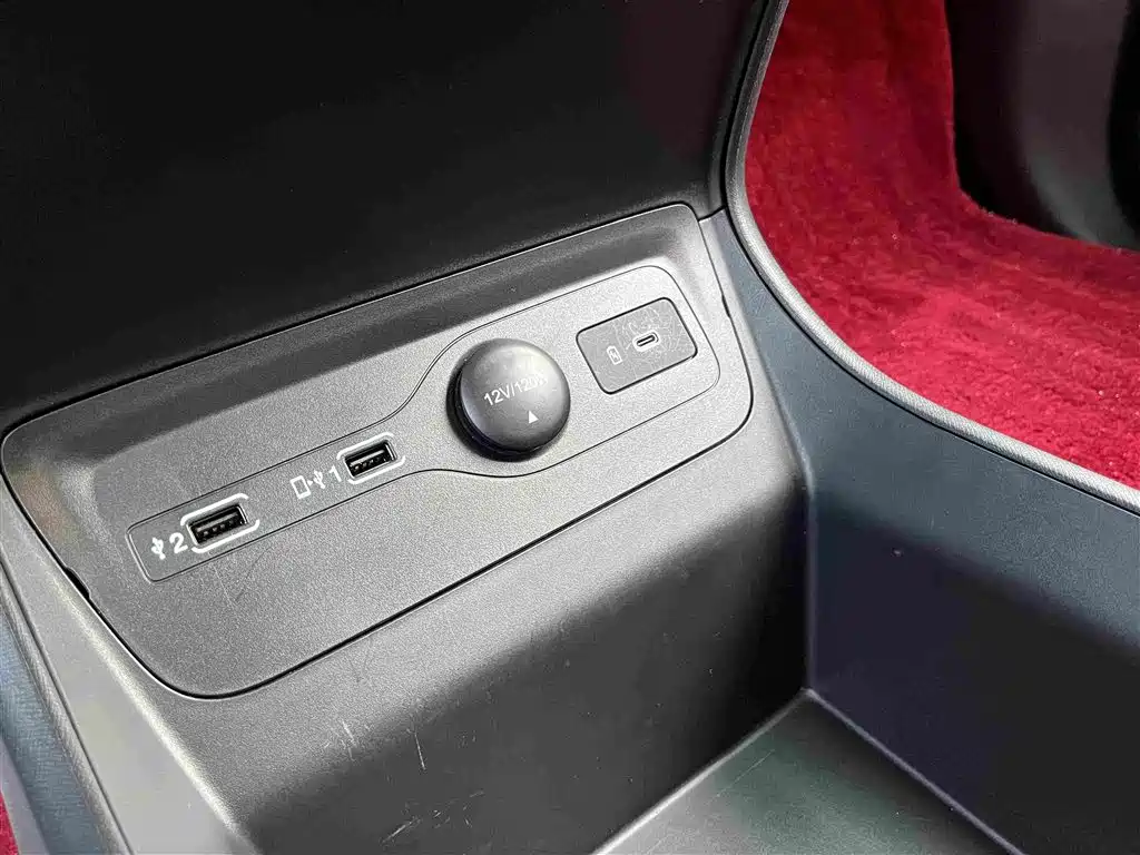 GAC Motor Trumpchi M8 — фото 17