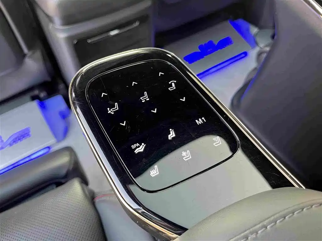 GAC Motor Trumpchi M8 — фото 21