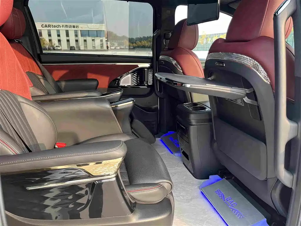 GAC Motor Trumpchi M8 — фото 34