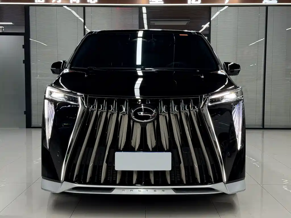 GAC Motor Trumpchi M8 — фото 2