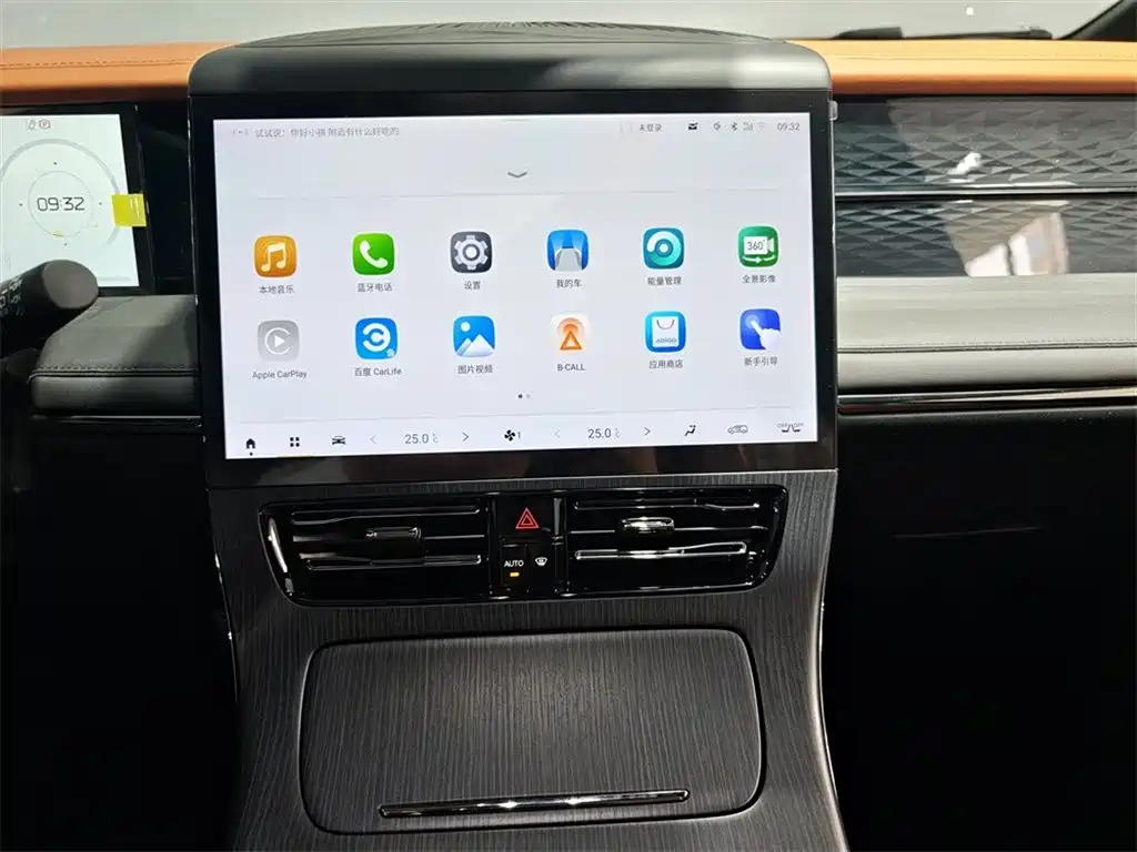 GAC Motor Trumpchi E9 — фото 11