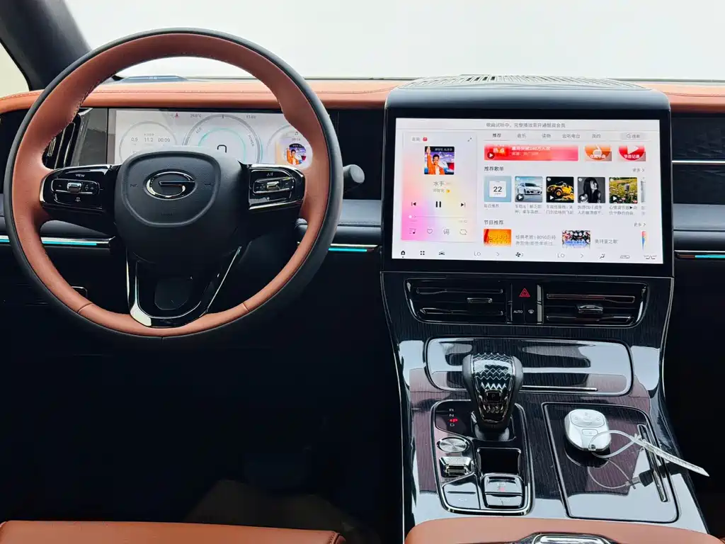 GAC Motor Trumpchi M8 — фото 5