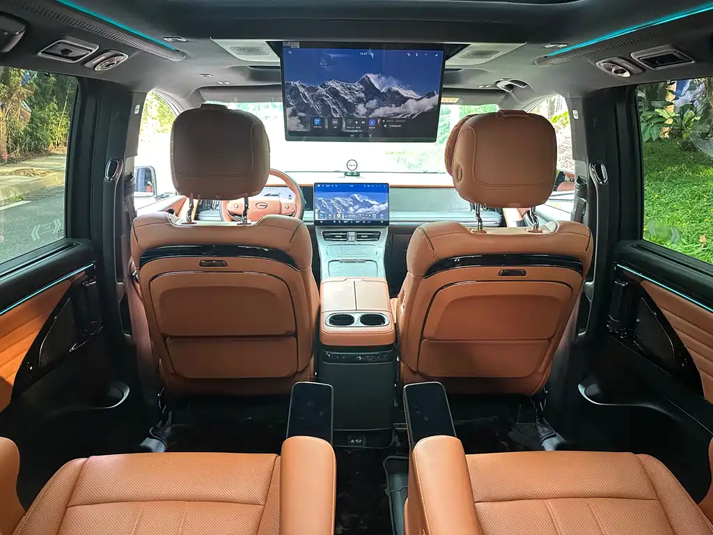 GAC Motor Trumpchi Xiangwang M8 — фото 17